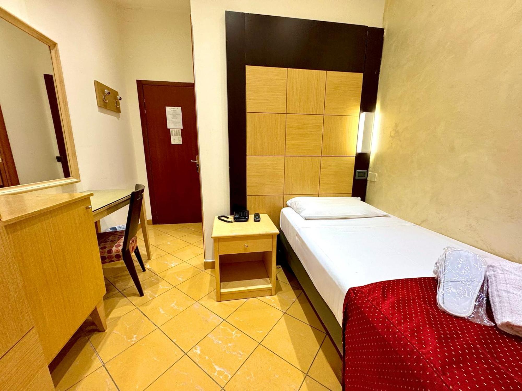 Hotel Fiorella Milano Luaran gambar